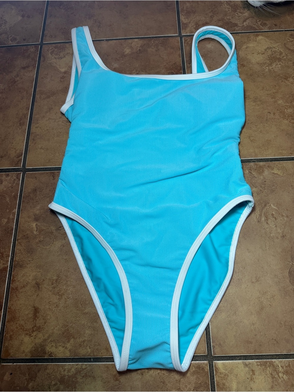 NWOT LainSnow Ocean Isle One-Piece Swimsuit Sea Color -M